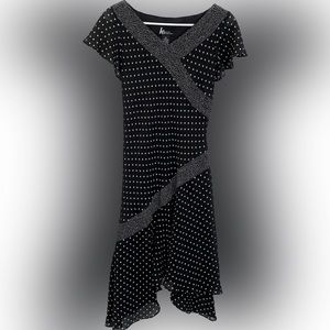 Black & White Slip-on Mid-length Dress
